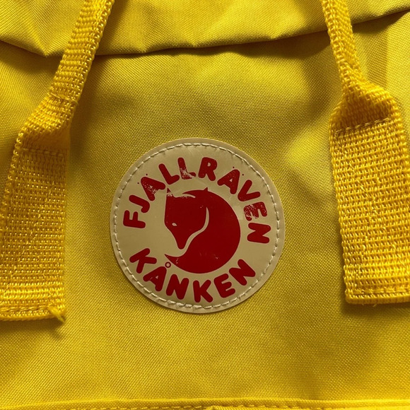Fjallraven Yellow everyday outdoor Kamden Backpack - Picture 3 of 5